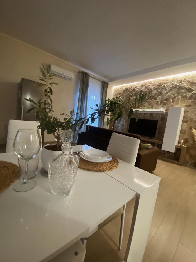 Ca Sal Holiday Home Лезіна Екстер'єр фото